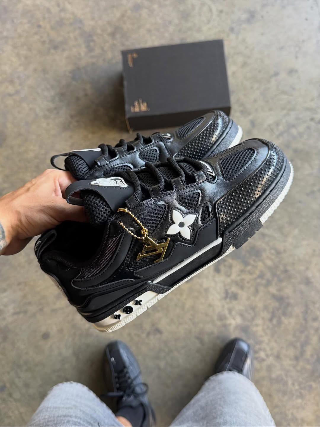 Louis Vuitton Skate Black