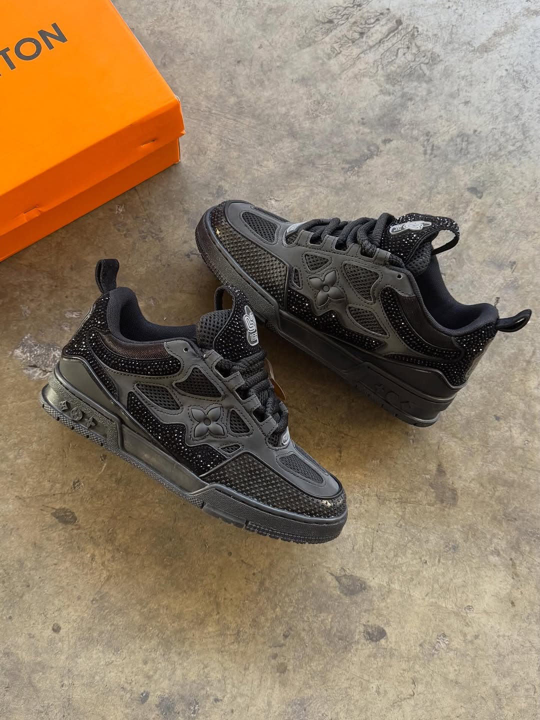 Louis Vuitton Skate Strass