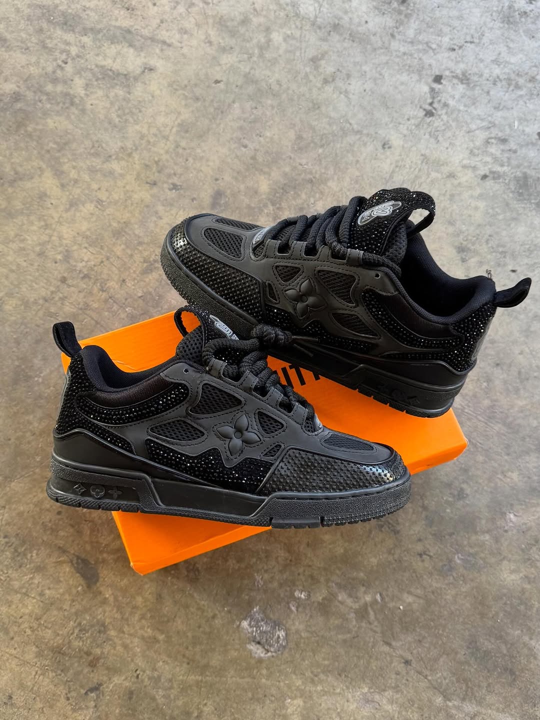 Louis Vuitton Skate Strass