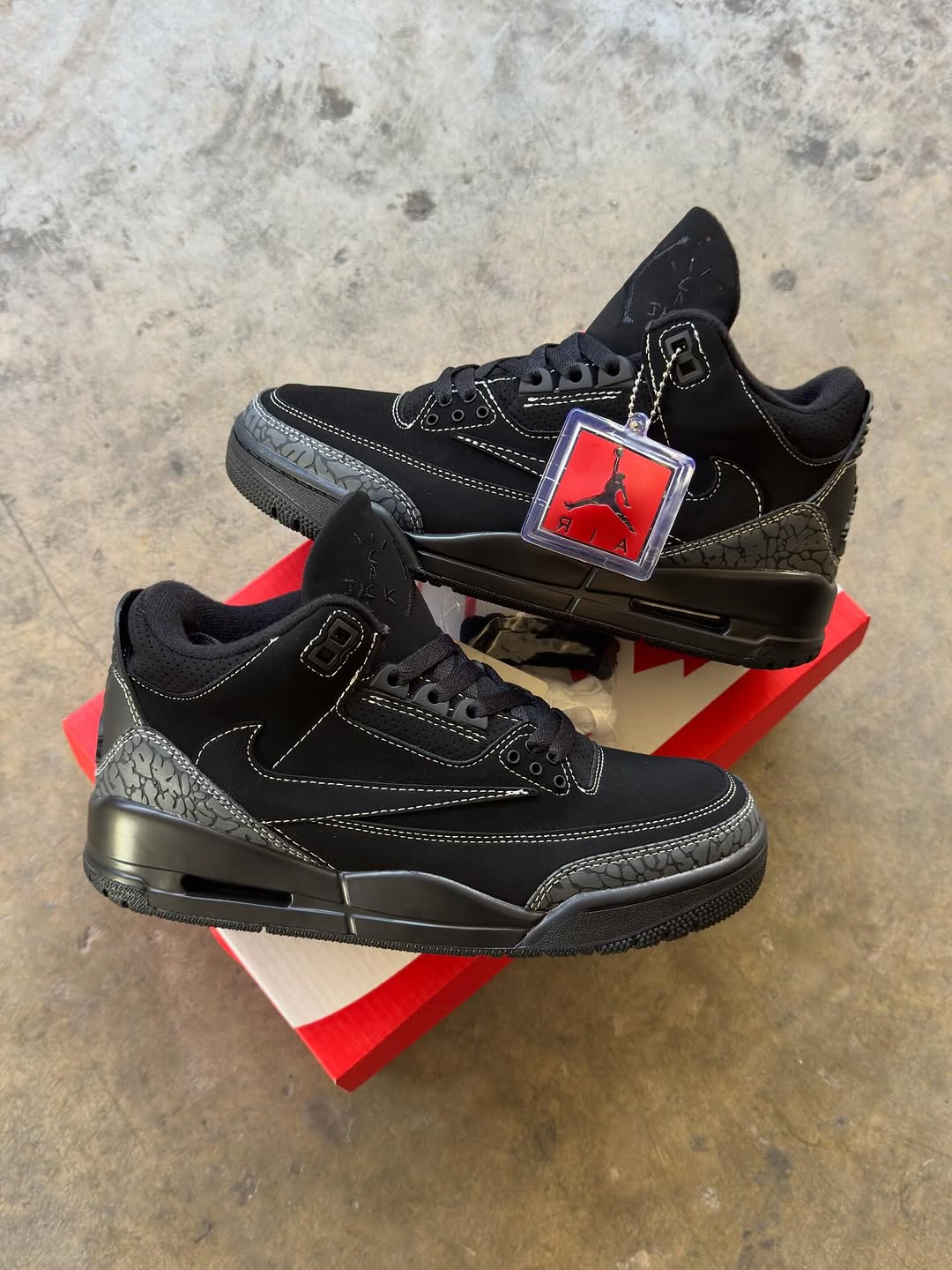 Jordan Retro 3 x Cactus Jack