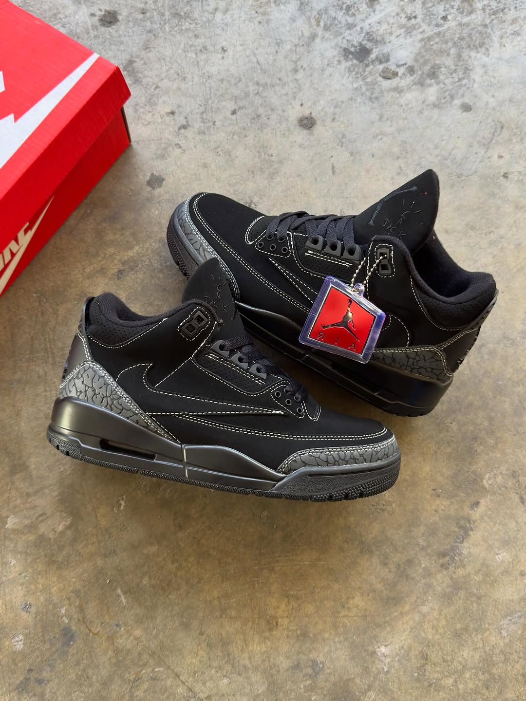 Jordan Retro 3 x Cactus Jack