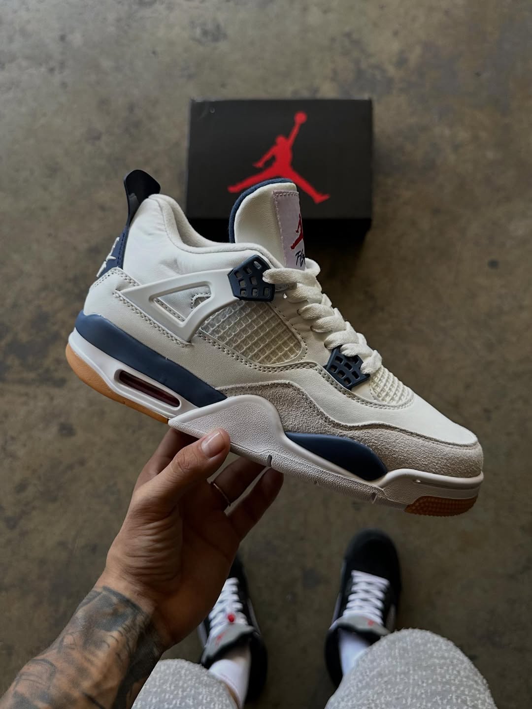 Jordan 4 Retro SP "Navy"