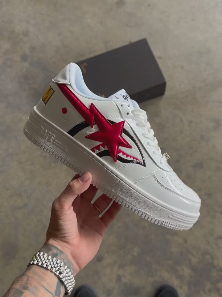A Bathing Ape Bapesta Low “White Shark”